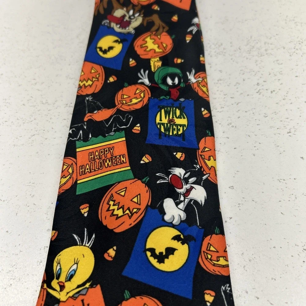 Vintage 1996 Looney Tunes Mania Halloween Tie Bugs Bunny Taz Warner‎ Bros